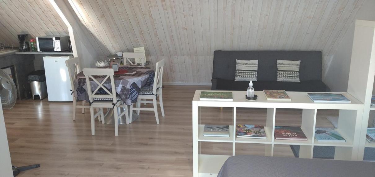La Gilleterie Apartment Loireauxence Bagian luar foto