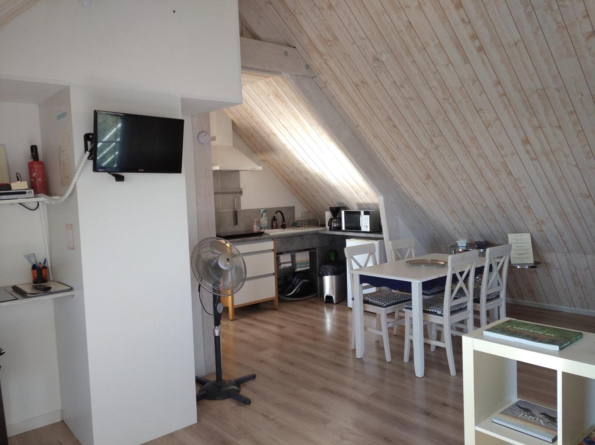 La Gilleterie Apartment Loireauxence Bagian luar foto